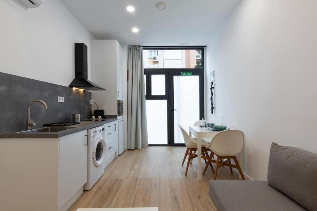 Nuevo Loft En Playa Y Cerca Del Centro, Ac Y Wifi Appartement Valencia Buitenkant foto